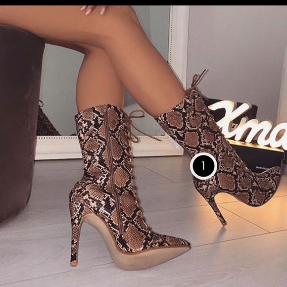 Brown Snake 🐍 skin leather boots - Picture 6 of 6